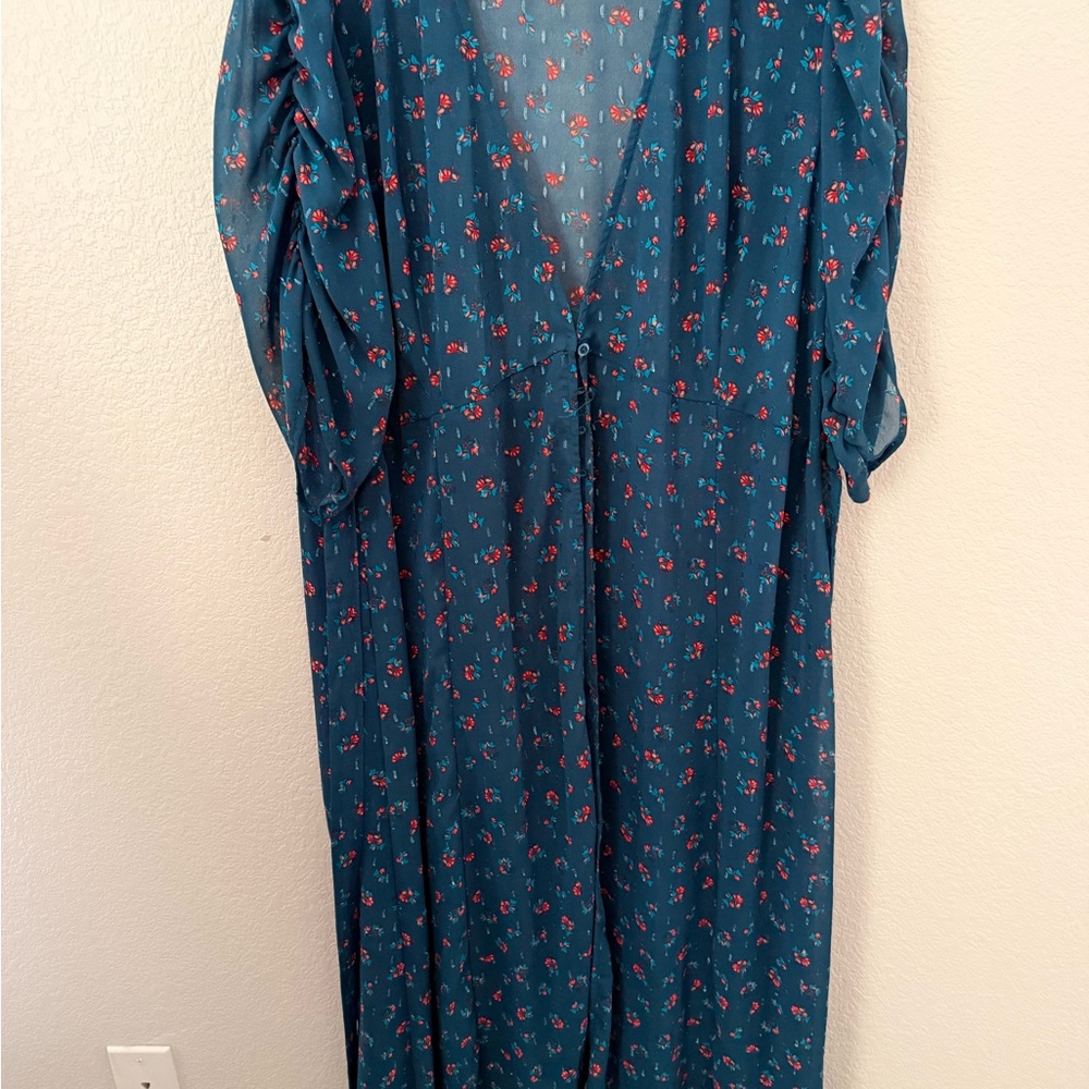 Torrid Teal kimono with Red Floral Pattern